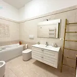 Cadorna 14 Tirabora Short Rent Trieste