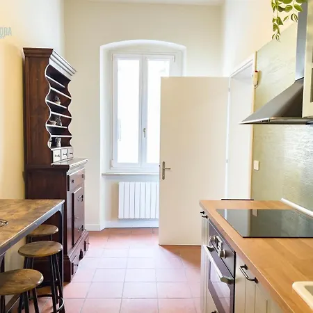 Cadorna 14 Tirabora Short Rent Трієст