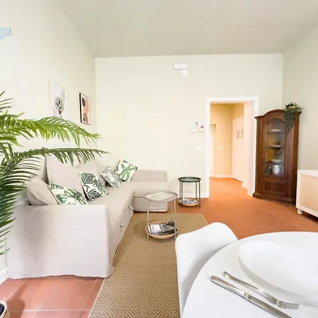 Cadorna 14 Tirabora Short Rent * 트리에스테