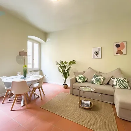 Cadorna 14 Tirabora Short Rent Trieste